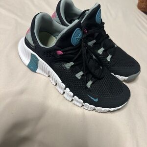 Nike Free Metcon 4